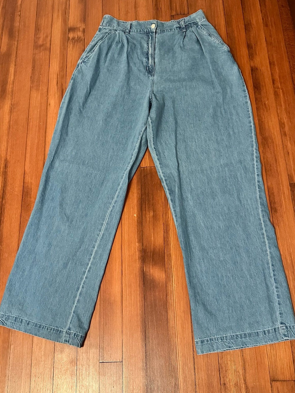 Dedicated Vickleby wide Leg High-Rise Denim  Pants in Light Blue